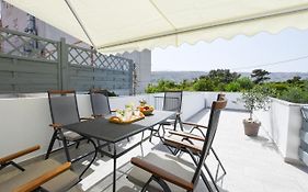Apartment Sidro